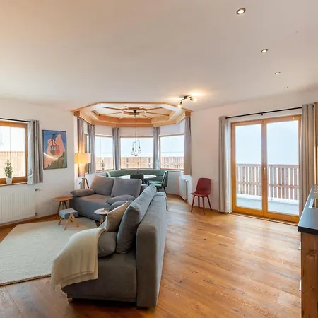 Apartment In Stubai Valley With Mountain View *