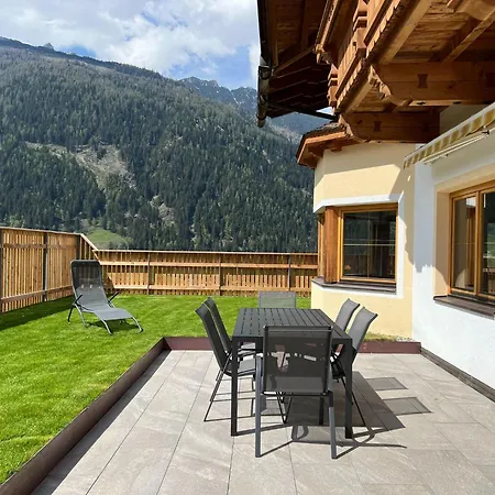In Stubai Valley With Mountain View Apartment Neustift im Stubaital